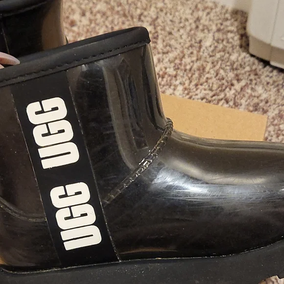 Toddler Ugg boots - Picture 4 of 5